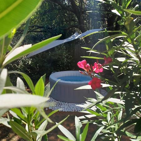 Suite Avec Jardin Entre Aix En Provence, Luberon Et Verdon Peyrolles-en-Provence Luaran gambar