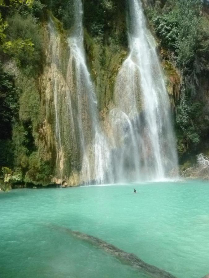 Suite Avec Jardin Entre Aix En Provence, Luberon Et Verdon Peyrolles-en-Provence Luaran gambar