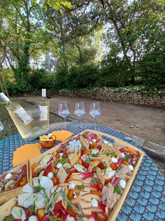 Suite Avec Jardin Entre Aix En Provence, Luberon Et Verdon Peyrolles-en-Provence Luaran gambar